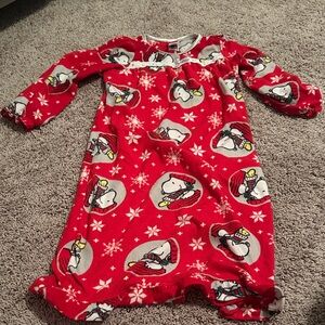 Snoopy nightgown size 6